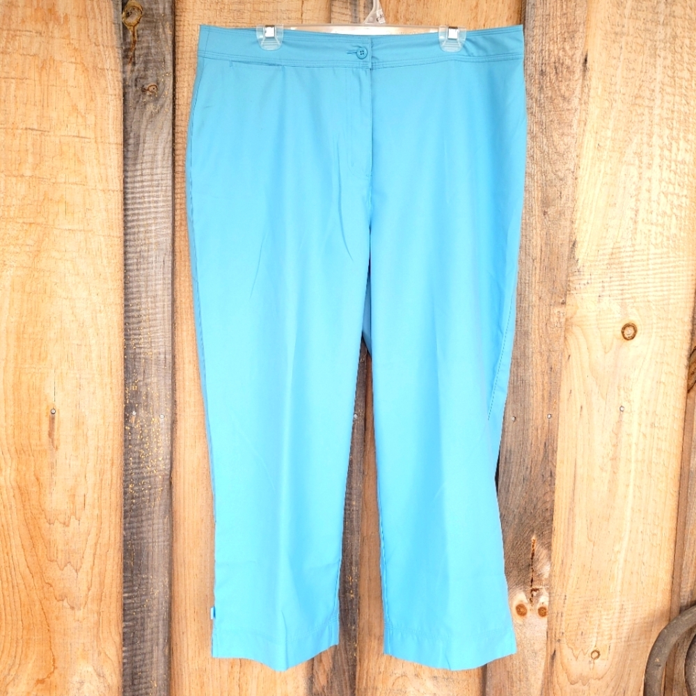 LL Bean Turquoise Cropped Capri Pants
